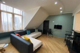 Аренда, 3 Kомнатная, Новостройка, Тбилиси, saburtalo