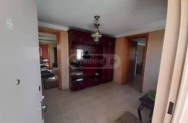 House For Sale, Elia