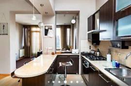 For Rent, 3 Room, Old building, Tbilisi, Vera