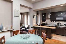 For Rent, 3 Room, Old building, Tbilisi, Vera