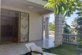 House For Rent, 7 Room, Tbilisi, vake