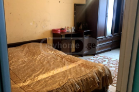 Продается квартира, 6 Kомнатная, Старое здание, Тбилиси, Глдани