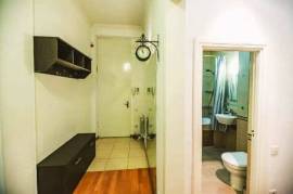 Аренда, 2 Kомнатная, Старое здание, Тбилиси, vake