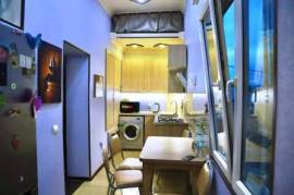 Аренда, 4 Kомнатная, Старое здание, Тбилиси, Мтацминда