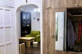 Аренда, 4 Kомнатная, Старое здание, Тбилиси, Мтацминда