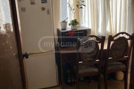 Apartment for sale, Old building, Gldani