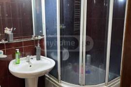 Apartment for sale, Old building, Gldani