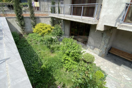 House For Sale, Ortachala