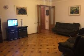 Apartment for sale, Old building, saburtalo