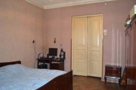 Apartment for sale, Old building, Chugureti