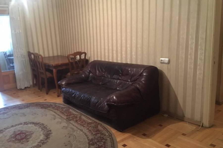 Аренда, 2 Kомнатная, Старое здание, Тбилиси, saburtalo