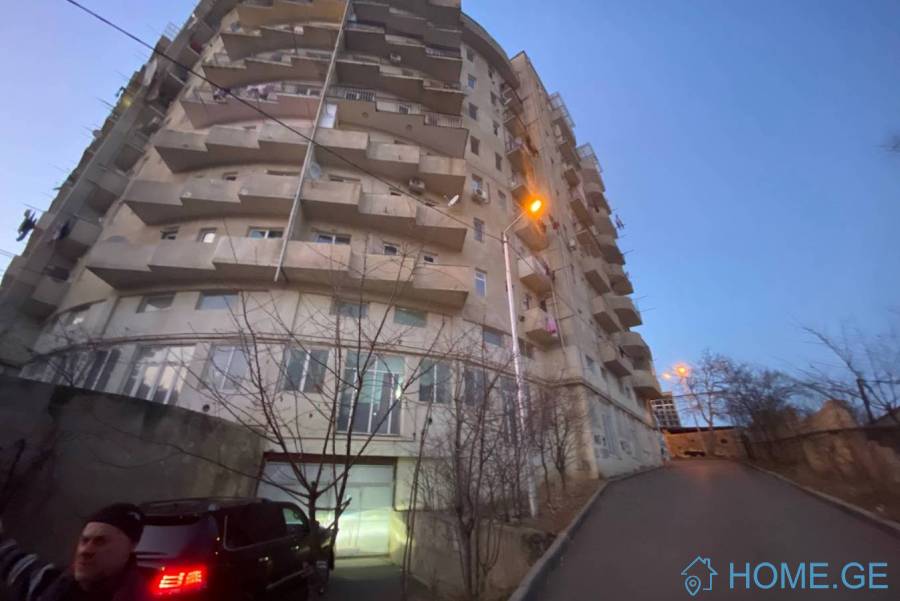 იყიდება, უნივერსალური ფართი, საბურთალო