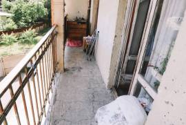 Продается квартира, 3 Kомнатная, Старое здание, Тбилиси, saburtalo