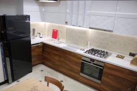 Аренда, 4 Kомнатная, Новостройка, Тбилиси, vake