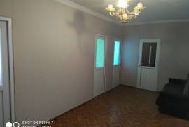 Daily Apartment Rent, 4 Room, Old building, Borjomi , Borjomi
