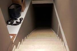 ქირავდება, სავაჭრო ფართი, ვაკე