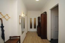 Apartment for sale, Old building, Vera