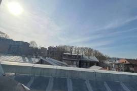 Продается квартира, 1 Kомнатная, Старое здание, Тбилиси, Вера