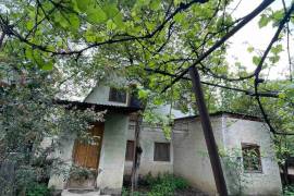 House For Sale, Mukhiani