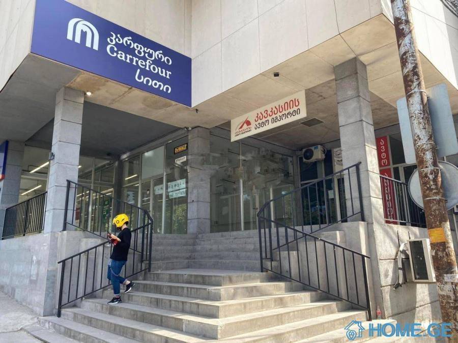 For Rent, Universal commercial space, Navtlugi