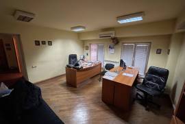 For Rent, Office, vake