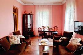 Продается Дом, 6 Kомнатная, Батуми