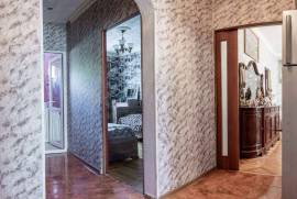 Apartment for sale, Old building, Varketili