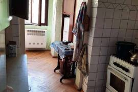 Apartment for sale, Old building, Nadzaladevi