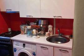 Аренда, 1 Kомнатная, Старое здание, Тбилиси, saburtalo