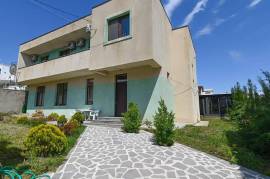 Продается Дом, 6 Kомнатная, Тбилиси, saburtalo