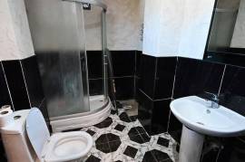 Продается Дом, 6 Kомнатная, Тбилиси, saburtalo