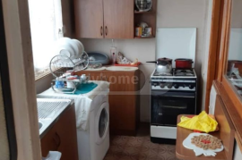 Apartment for sale, Old building, Zastava