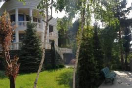 Аренда Дома, 7 Kомнатная, Тбилиси, vake