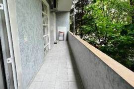 Аренда, 2 Kомнатная, Старое здание, Тбилиси, vake