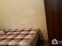 ქირავდება ბინა დღიურად, 3 ოთახიანი, ძველი აშენებული, ბათუმი