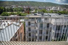 იყიდება ბინა, 4 ოთახიანი, ძველი აშენებული, თბილისი, ვერა