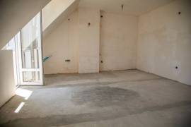 Apartment for sale, Old building, Vera