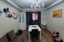 Apartment for sale, Old building