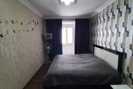 Apartment for sale, 4 Room, Old building, Batumi
