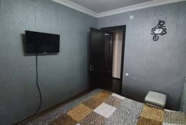 Apartment for sale, 4 Room, Old building, Batumi