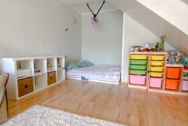 Продается квартира, 4 Kомнатная, Старое здание, Тбилиси, Дидубе