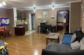 Lease Apartment, Old building, Digomi