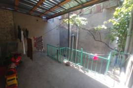 Apartment for sale, Old building, Nadzaladevi