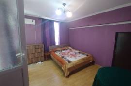 Apartment for sale, Old building, Nadzaladevi