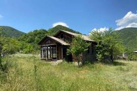 House For Sale, Ananuri 