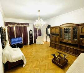 Аренда Дома, 10 Kомнатная, Сагареджо, Гиоргицминда