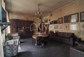 Apartment for sale, 3 Room, Old building, Tbilisi, Sololaki