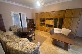 Аренда, 3 Kомнатная, Старое здание, Тбилиси, saburtalo