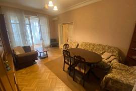 Аренда, 3 Kомнатная, Старое здание, Тбилиси, saburtalo