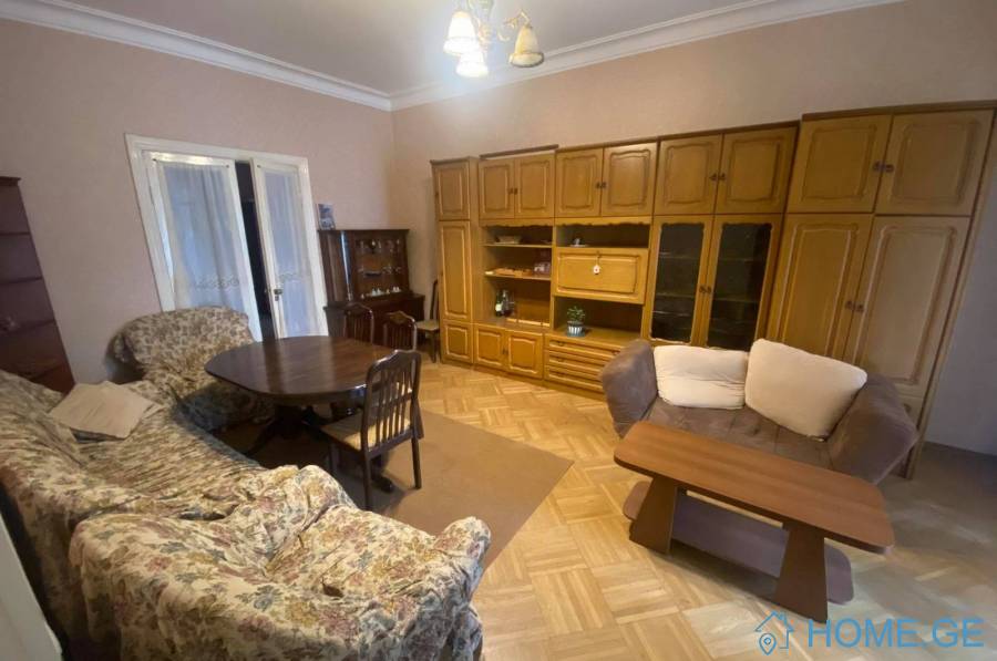 Аренда, 3 Kомнатная, Старое здание, Тбилиси, saburtalo